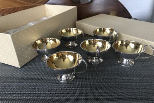 Комплект из 6  серебряных чашек