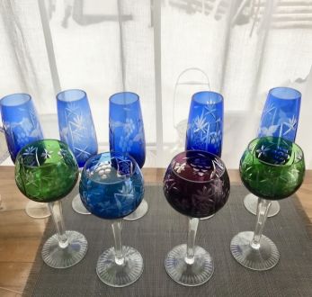 Бокалы для вина цветного хрусталя