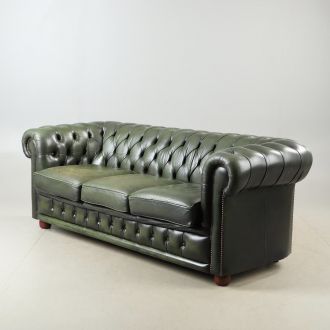 Диван Chesterfield