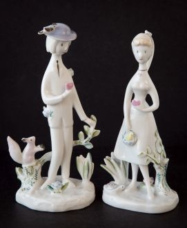 Две парные статуэтки  «Молодые влюбленные» Розенталь
