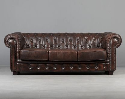 Диван Chesterfield