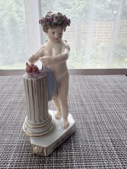 «Купидон, соединяющий сердца» Meissen